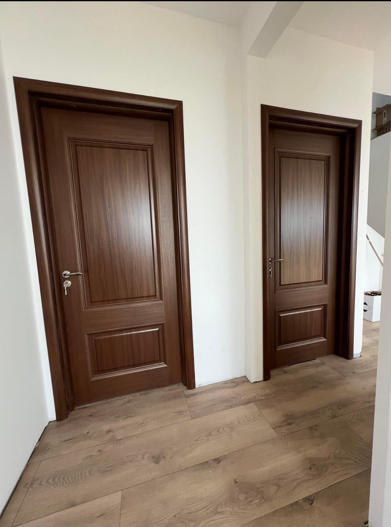 Usi interior Pascani x 22 ua 970 lei
