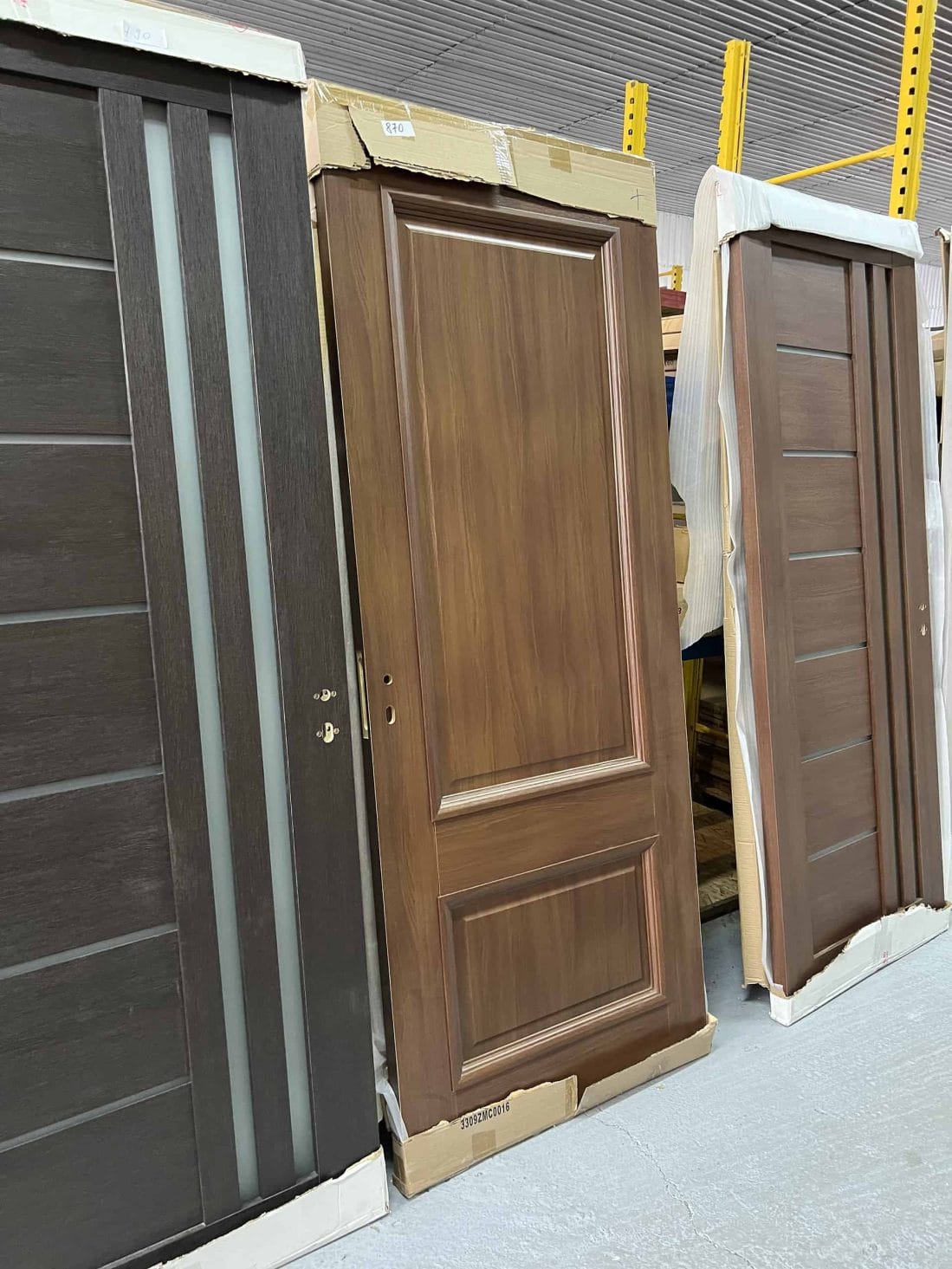 Uși de interior perfecte pentru apartament sau casa in Botoșani. Fabricate pe trei Dimensiuni 66/76/86cm si 204cm înățime.