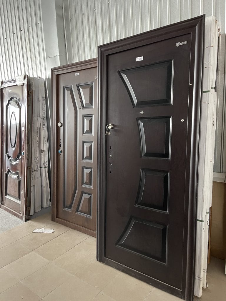 Uși Metalice Fălticeni pentru apartament, casă.