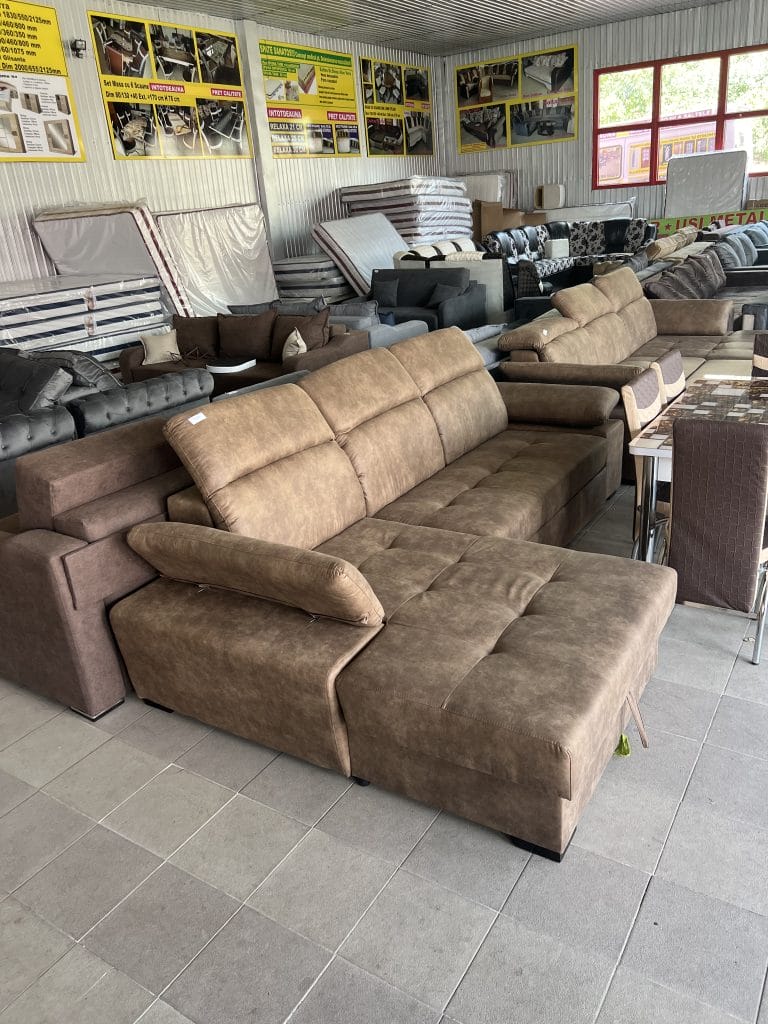 Coltar Suceava cu Saltea din Spuma HR de cea mai buna calitate.Diferite nuante tapițerie catifea moale.