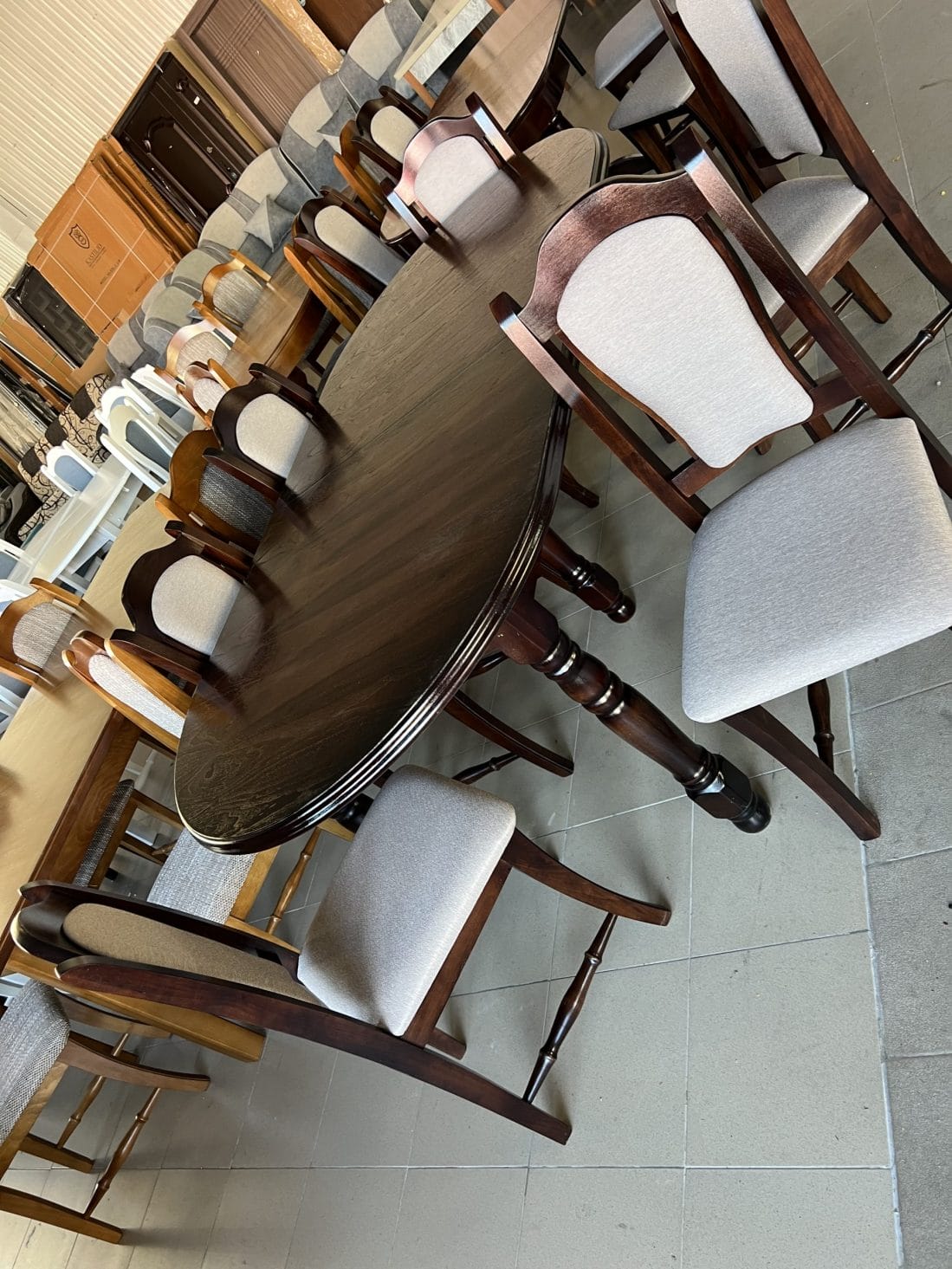 Mese lemn Iasi , culori nuc , stejar, alb, 100/200 cm, 280 cm extinse, cu 5 picioare. Magazin in Falticeni si Suceava , distributie/cost in Iasi, Pascani.